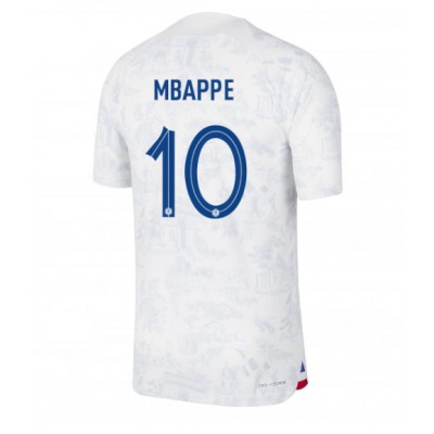 Fotballdrakt Herre Frankrike Kylian Mbappe #10 Bortedrakt VM 2022 Kortermet
